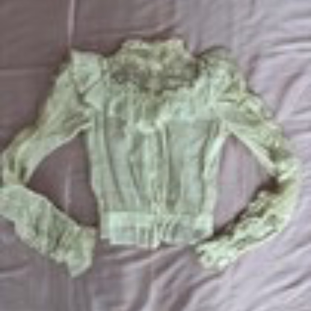 Charming Victorian Children's Long Sleeve Top with Gorgeous Lace and Ruffle - Picture 2 of 6